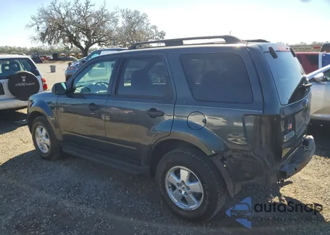2009 Ford Escape Xlt z USA, uszkodzony, nr VIN 1FMCU03G99KA04622
